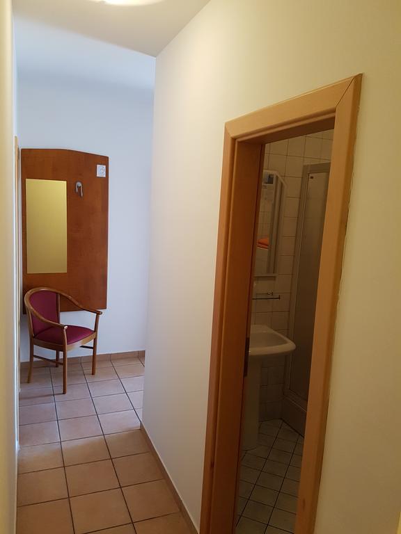 Guesthouse Villa Adria Малинска Экстерьер фото