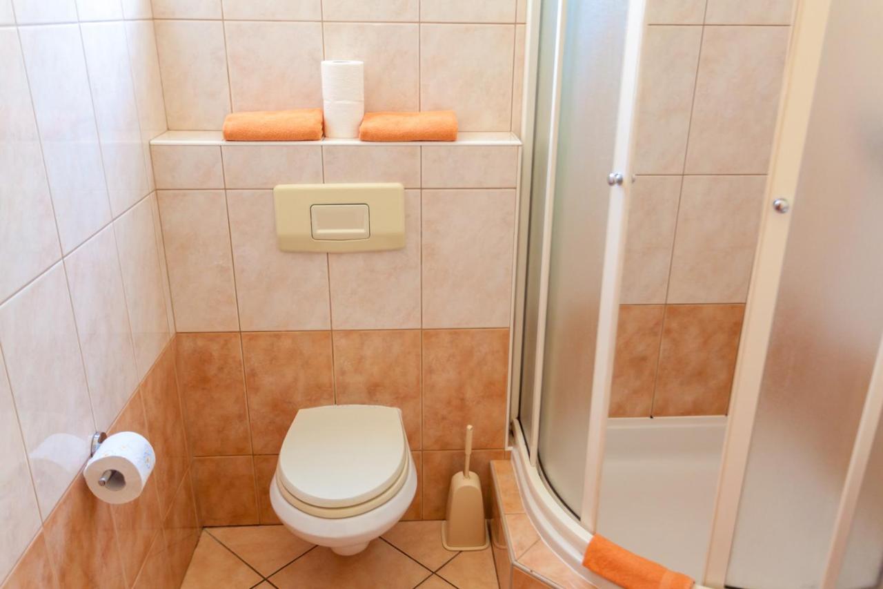 Guesthouse Villa Adria Малинска Экстерьер фото