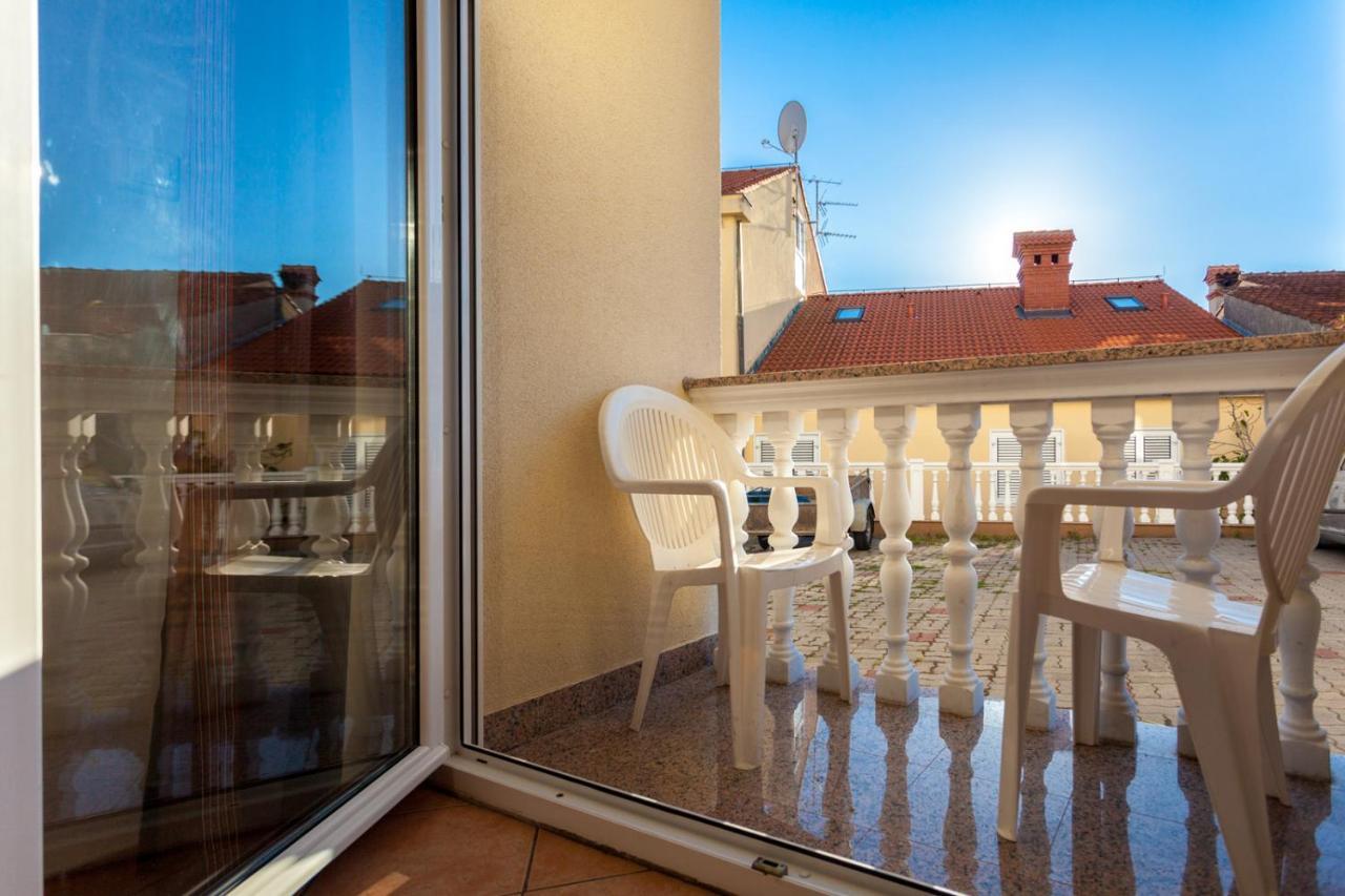 Guesthouse Villa Adria Малинска Экстерьер фото